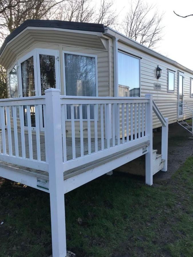 The Winchester Luxury Pet Friendly Caravan On Broadland Sands Holiday Park Between Lowestoft And Great Yarmouth Hotel Corton  Bagian luar foto